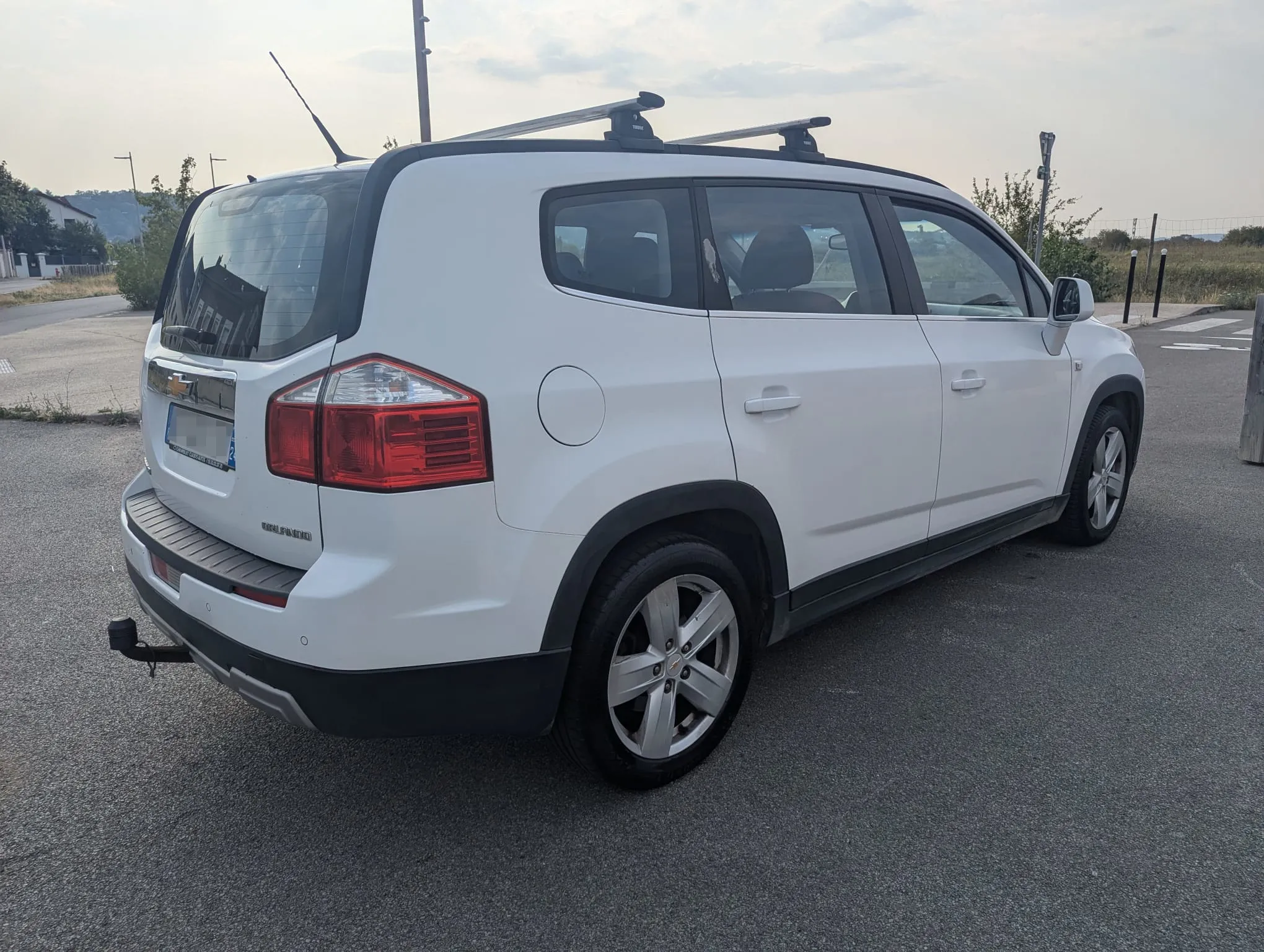 Photo 3 - Chevrolet Orlando