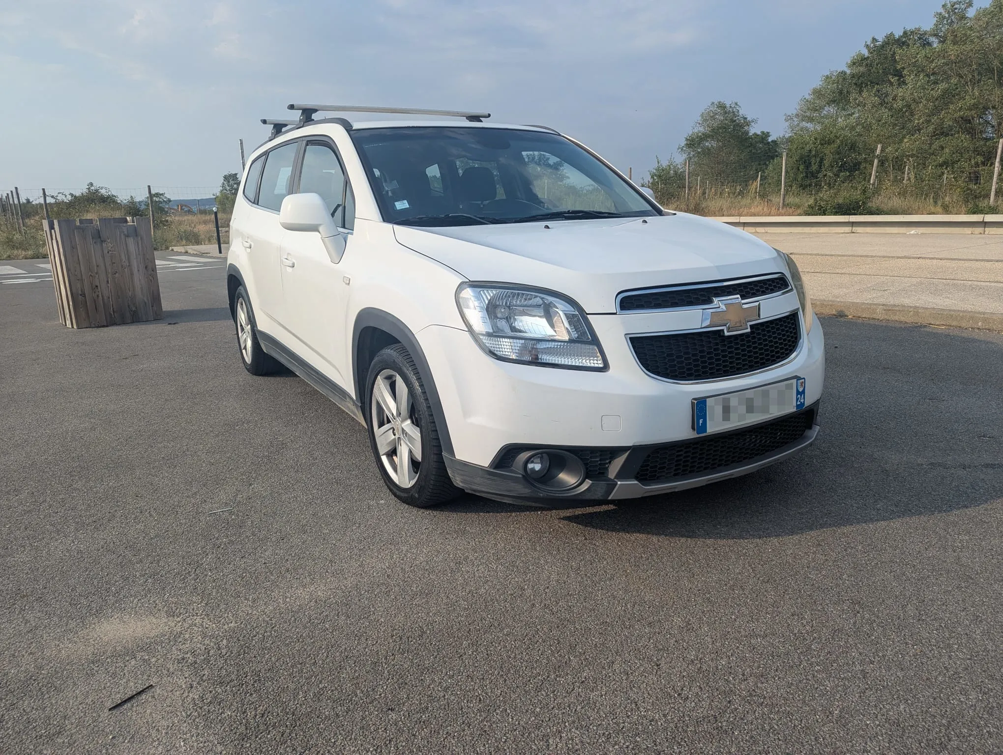 Photo 7 - Chevrolet Orlando