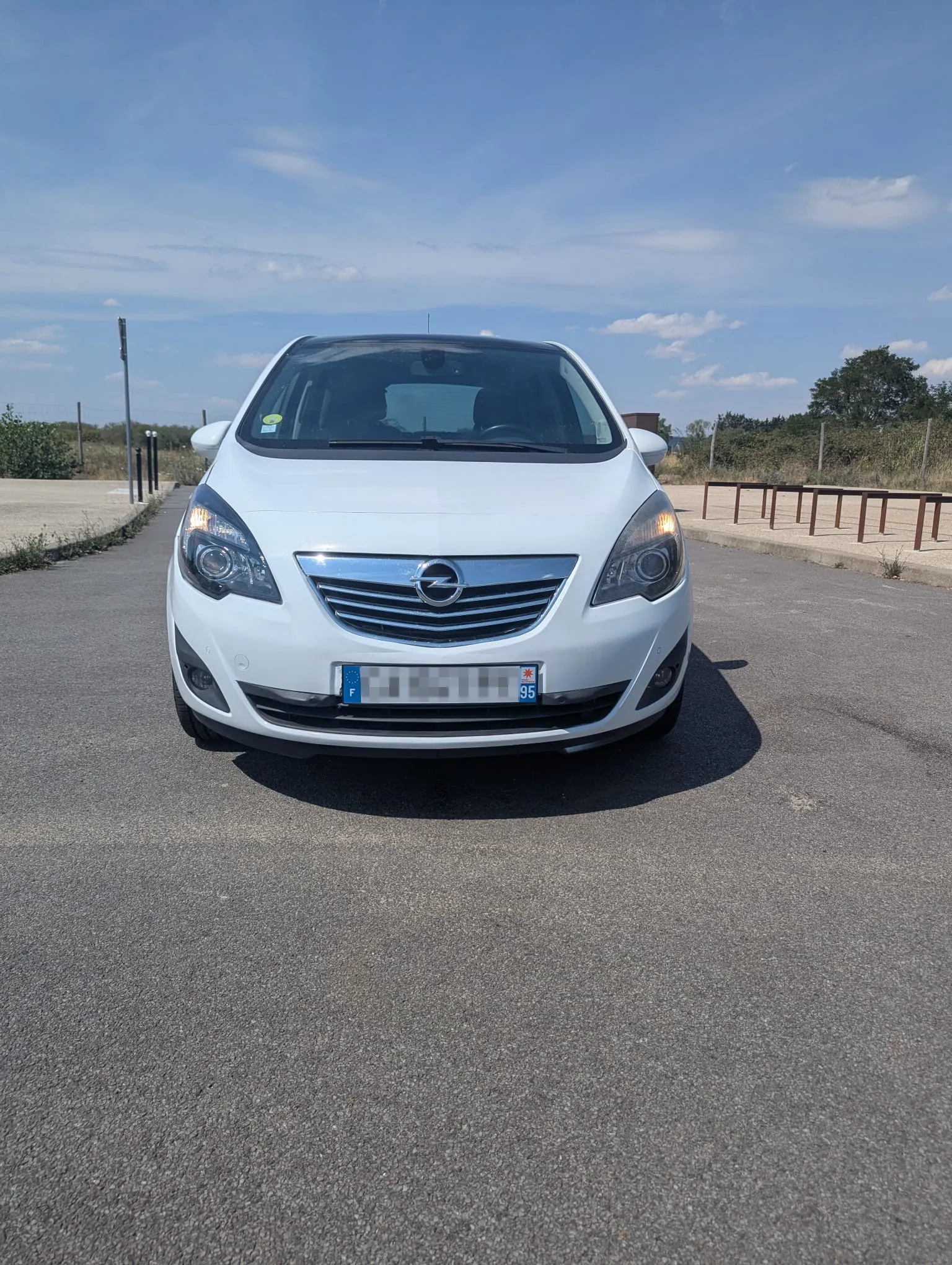 Photo 1 - Opel Meriva