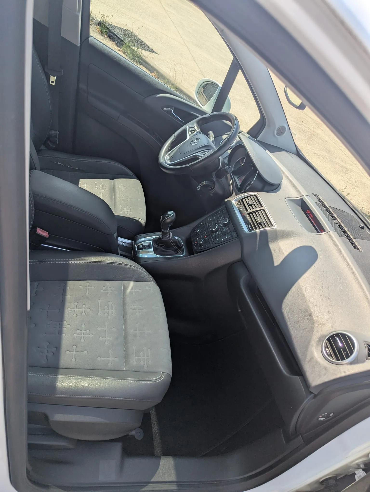Photo 12 - Opel Meriva