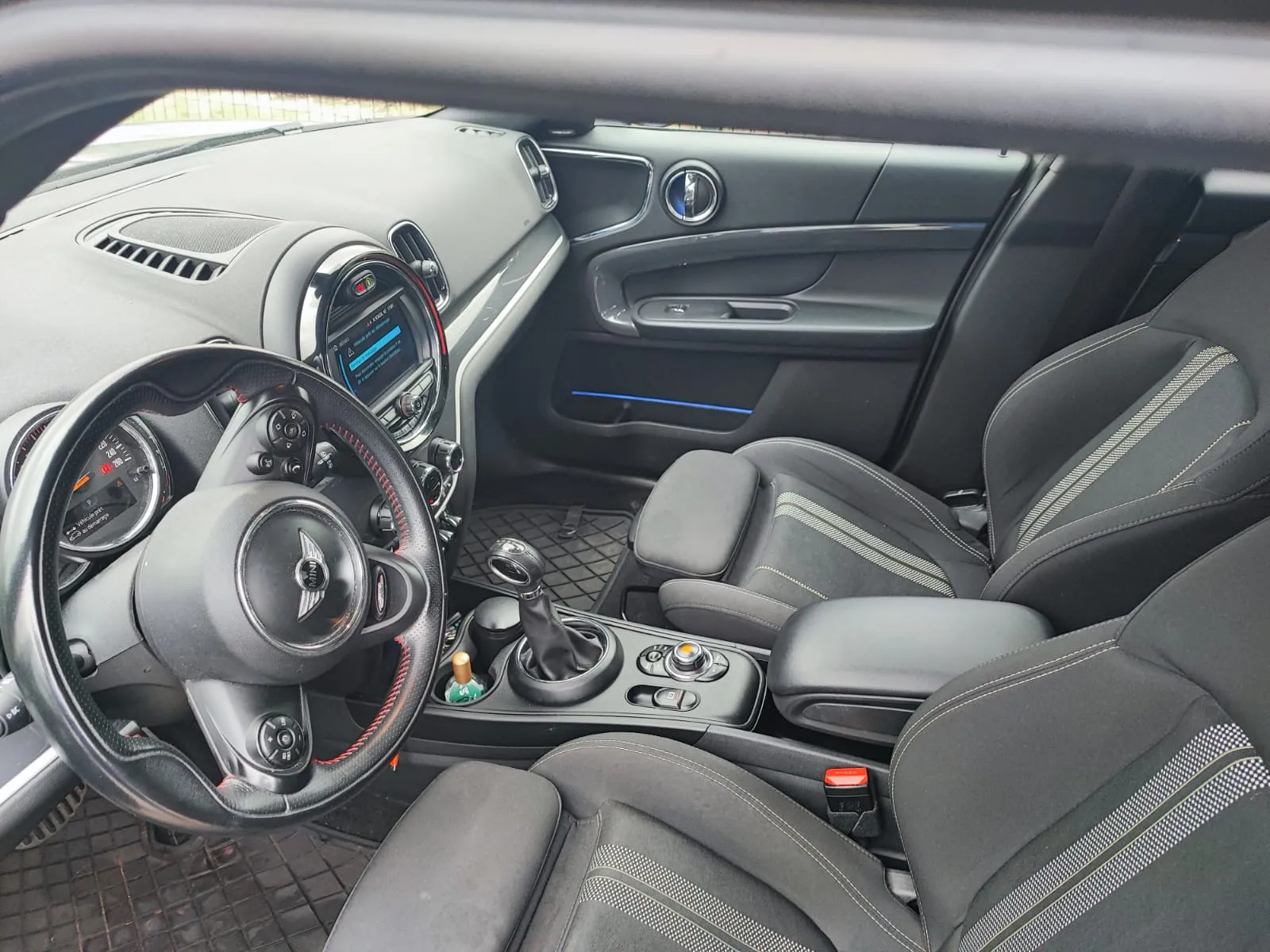 Photo 4 - Mini Countryman 2